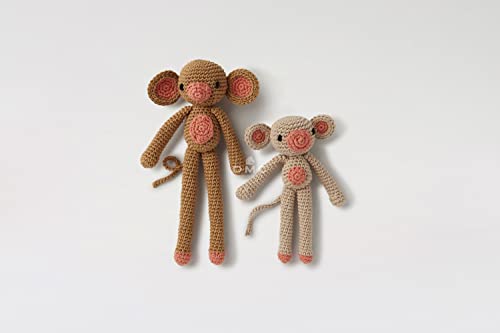 dmc-gift-of-stitch-amiche-scimmiette-kit-uncinetto-peluche-baby image 4