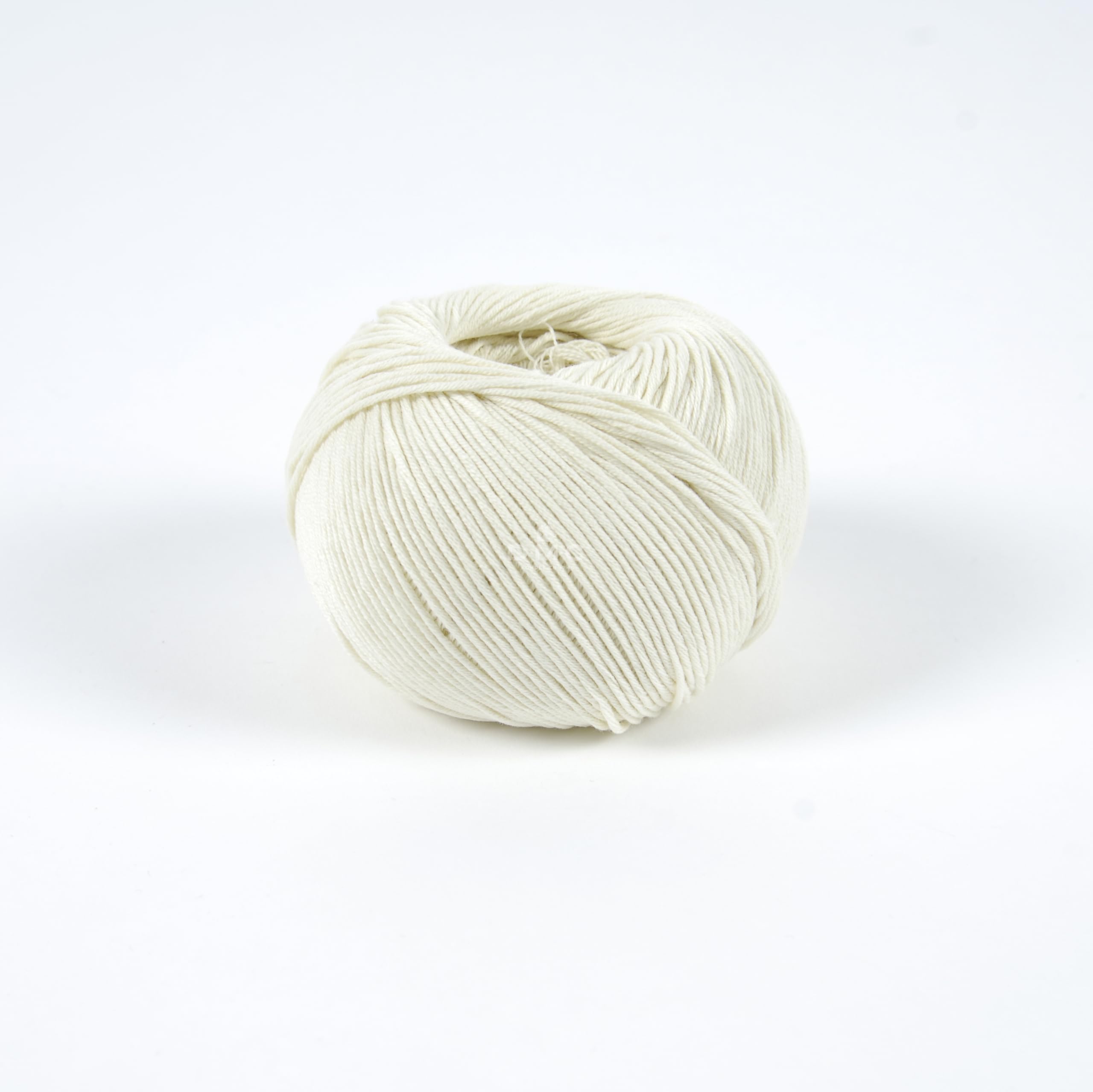 dmc-natura-filato-100-cotone-nacar-n35 image 2
