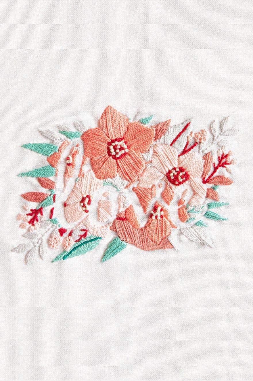 dmc-gift-of-stitch-kit-ricamo-fiori-d-amore-cotone-perla-3 image 1