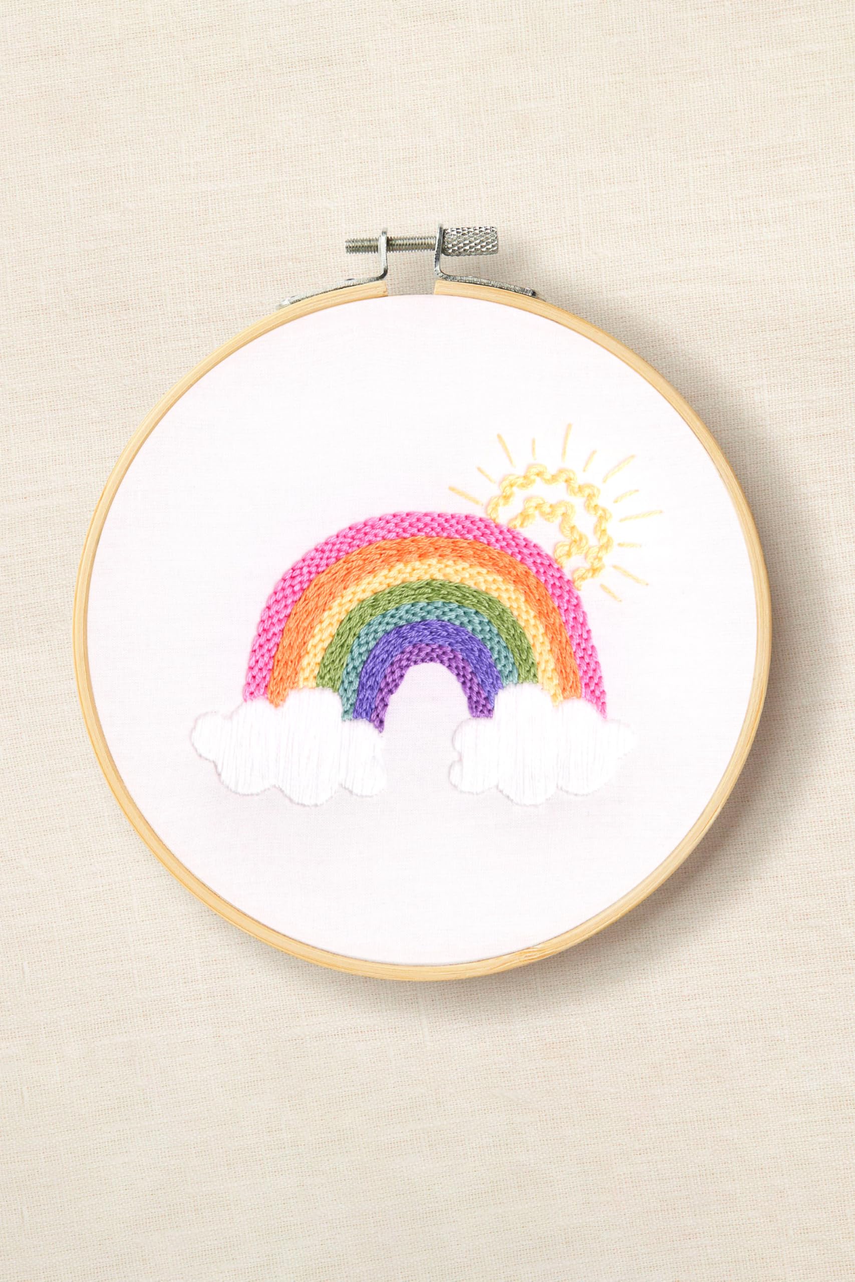 dmc-the-designer-collection-oltre-l-arcobaleno-di-jenni-davis-kit-ricamo-facile image 2