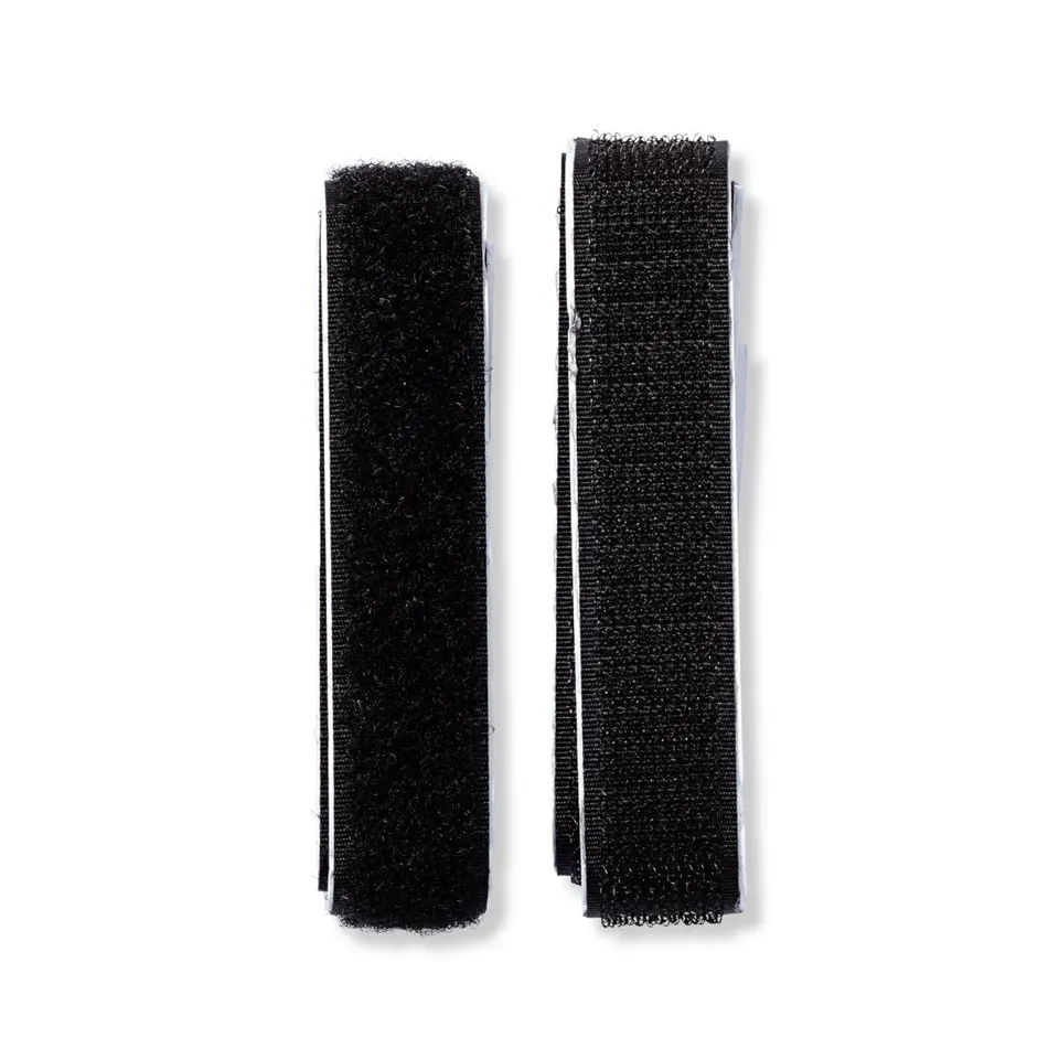 prym-nastro-velcro-autoadesivo-nero-20-mm-gancio-e-anello image 1