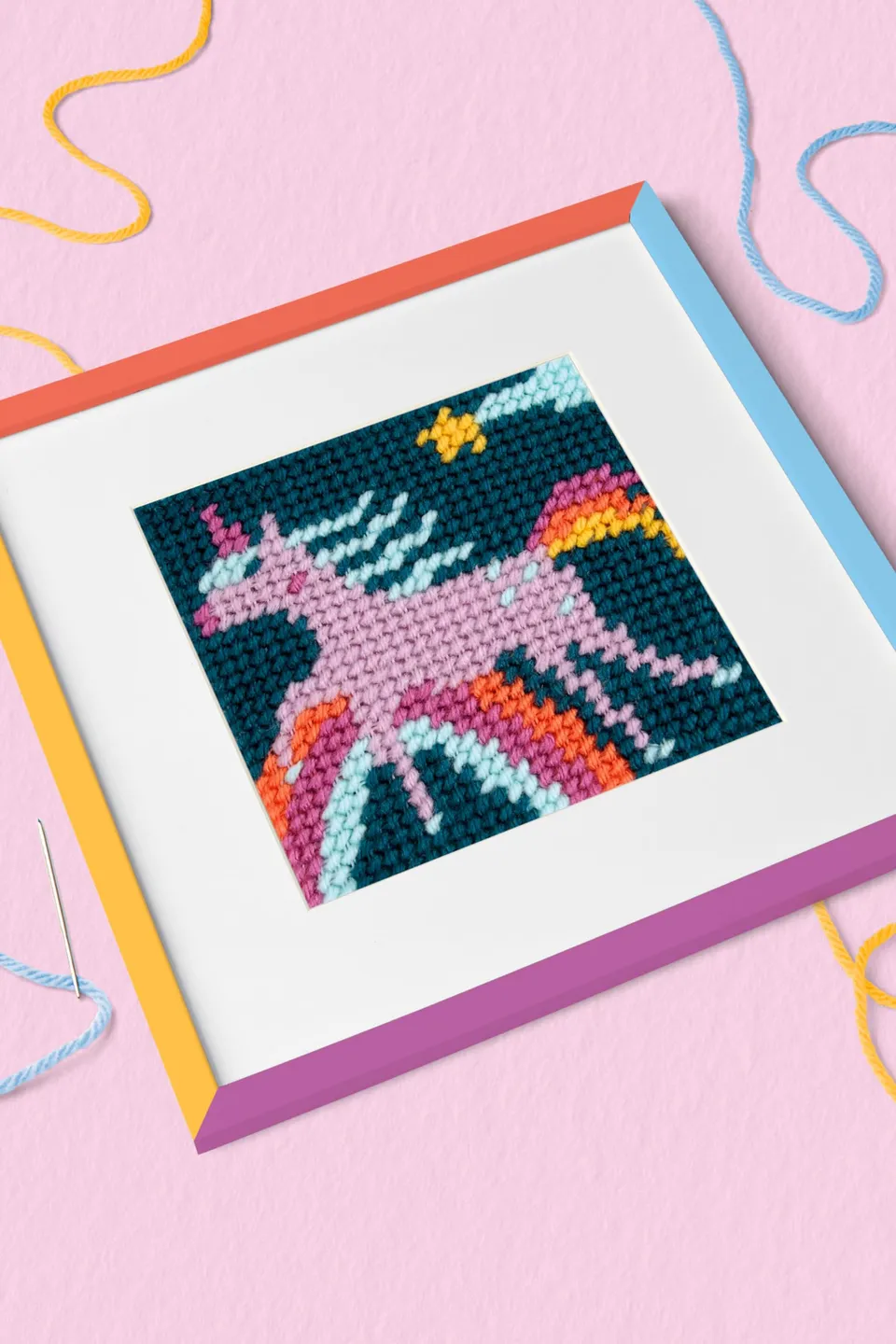 dmc-gift-of-stitch-rainbow-l-unicorno-kit-tappezzeria-facile-per-bambini image 1