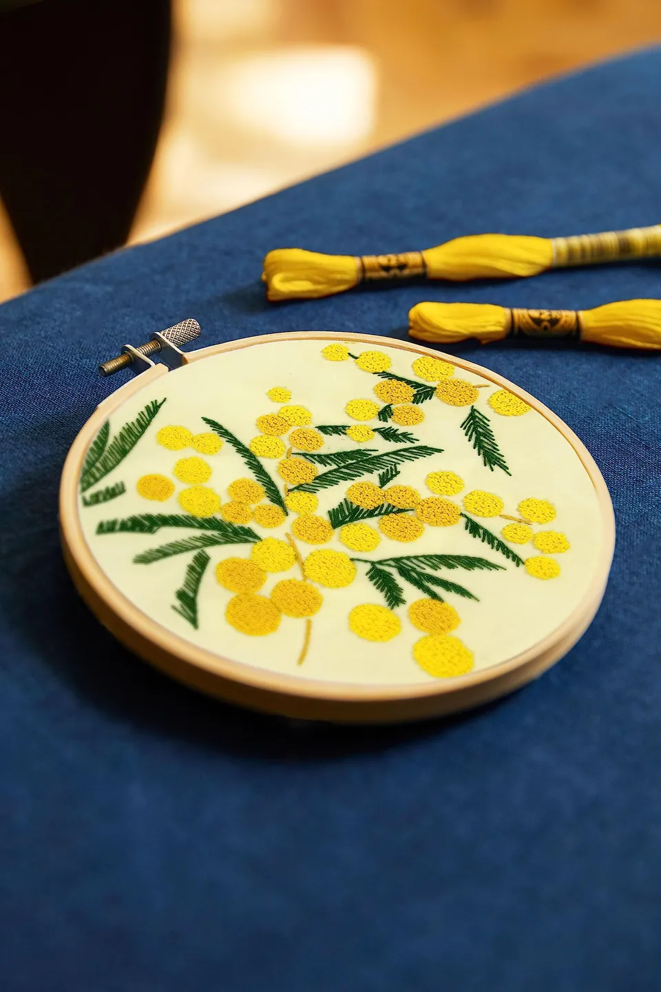 dmc-mimose-di-marie-dominique-procureur-kit-ricamo-facile image 1