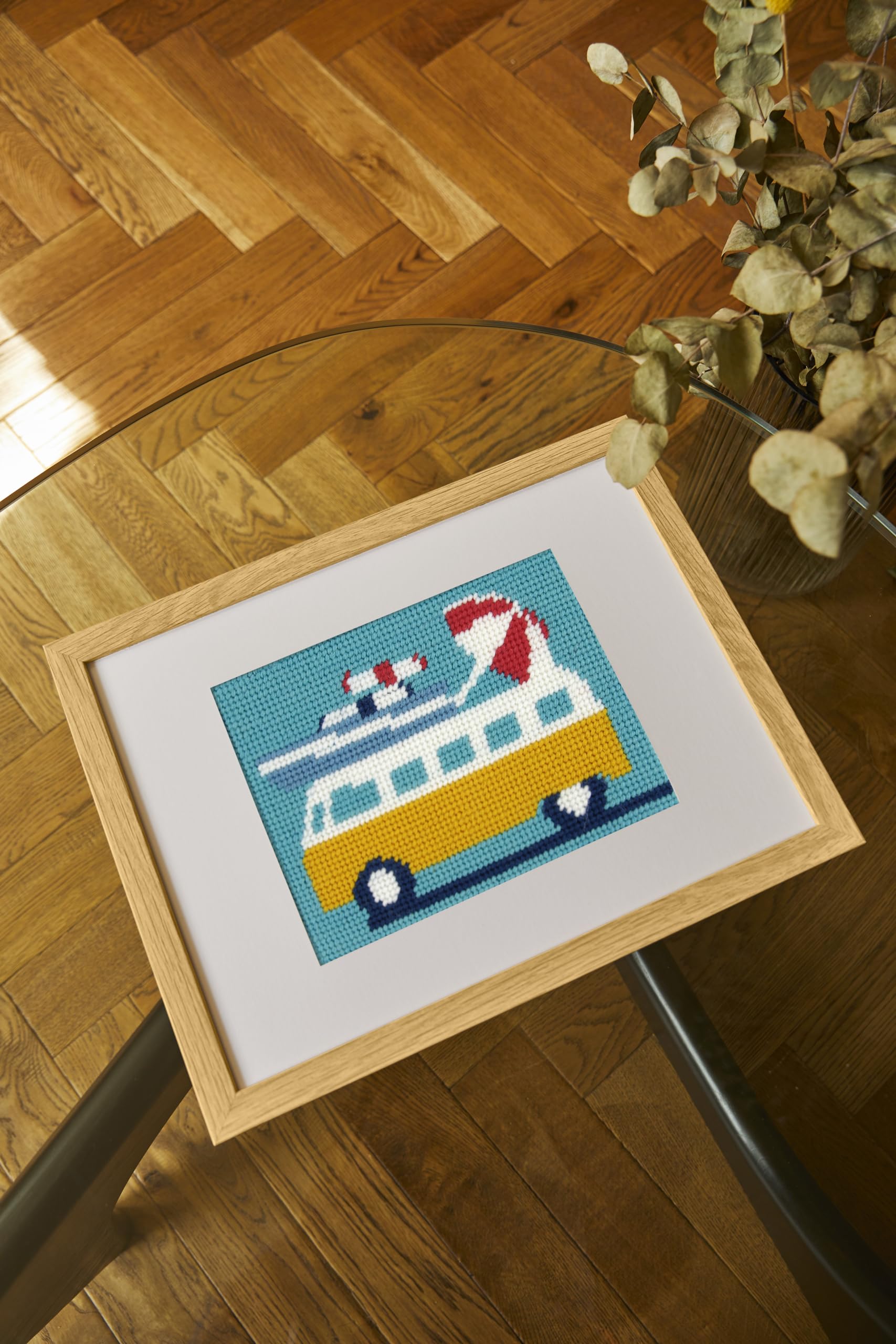 dmc-van-di-joanna-hateley-kit-tappezzeria-facile-con-tela-prestampata image 3