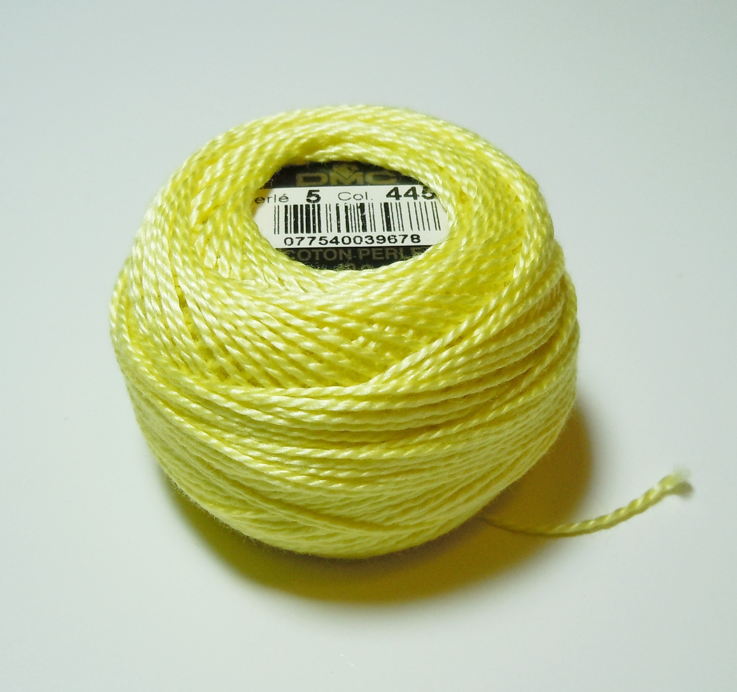 dmc-cotone-perl-100-cotone-non-divisibile image 2