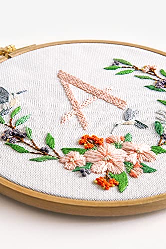 dmc-kit-ghirlanda-di-fiori-pearl-cotton-con-telaio-17-5-cm image 4
