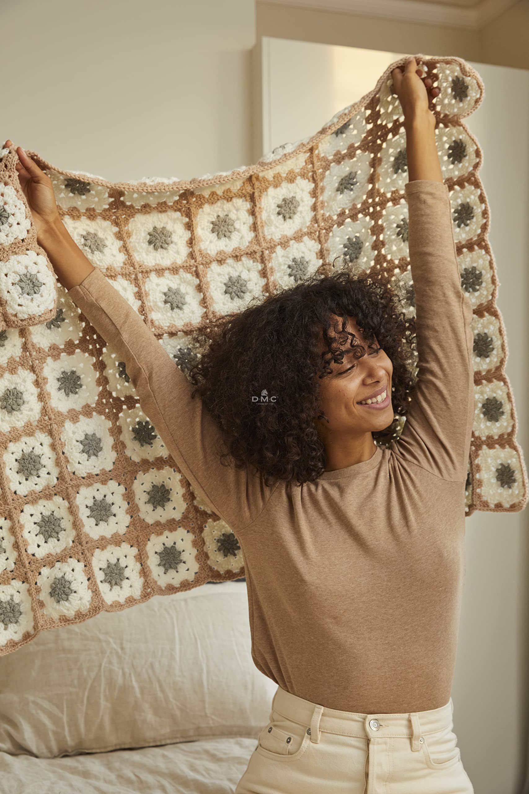 dmc-kit-plaid-a-moduli-granny-coperta-uncinetto-con-filato-e-accessori image 5