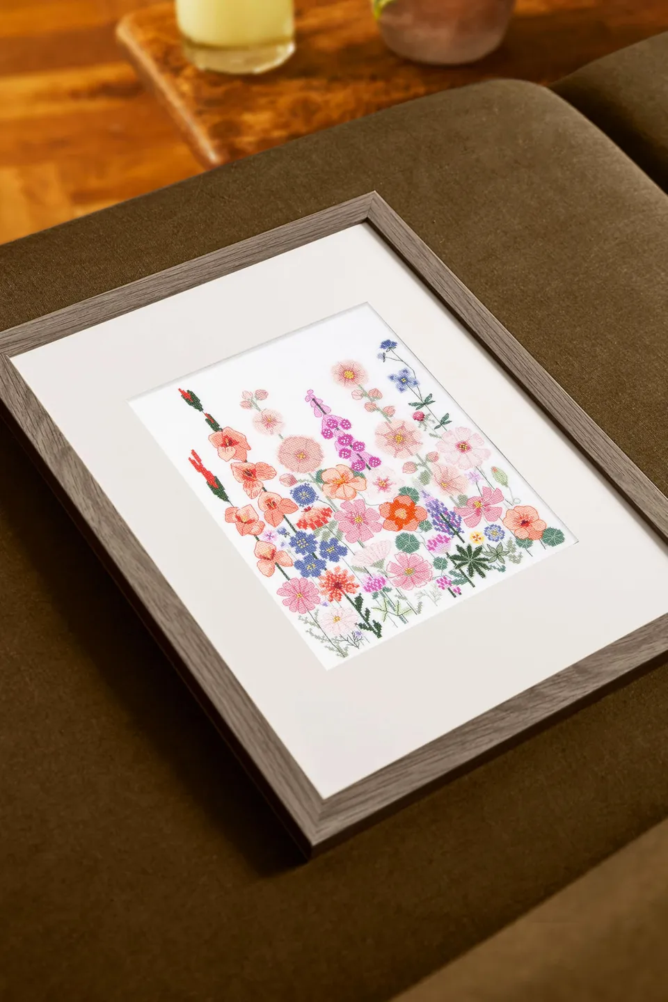 dmc-fiori-rampicanti-by-marie-dominique-procureur-kit-punto-croce-intermedio image 1