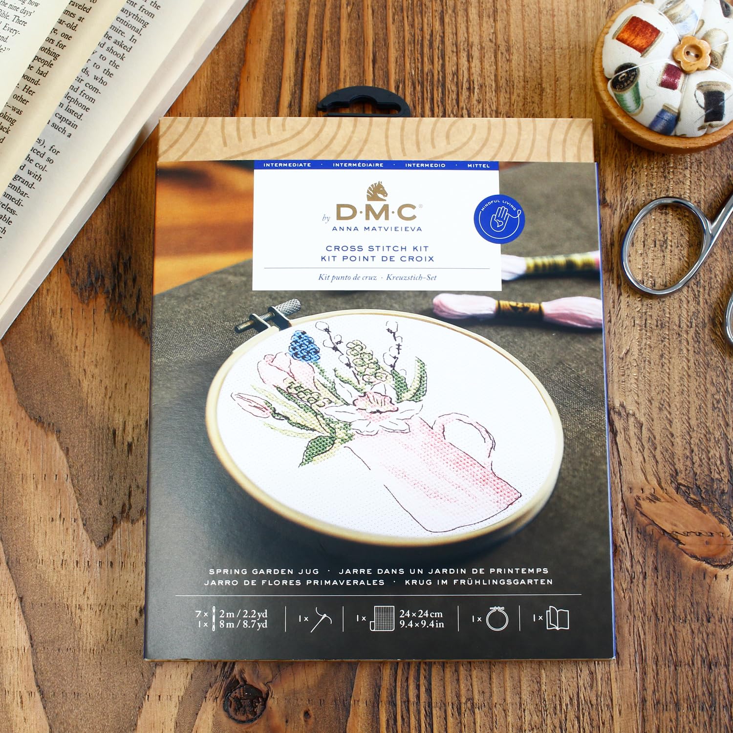 dmc-spring-garden-kit-punto-croce-misura-media-con-tela-prestampata image 4