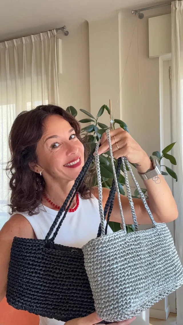 borgo-de-pazzi-kit-borsa-mara-frainodi-crochet-in-rafia-tinta-a-freddo image 1